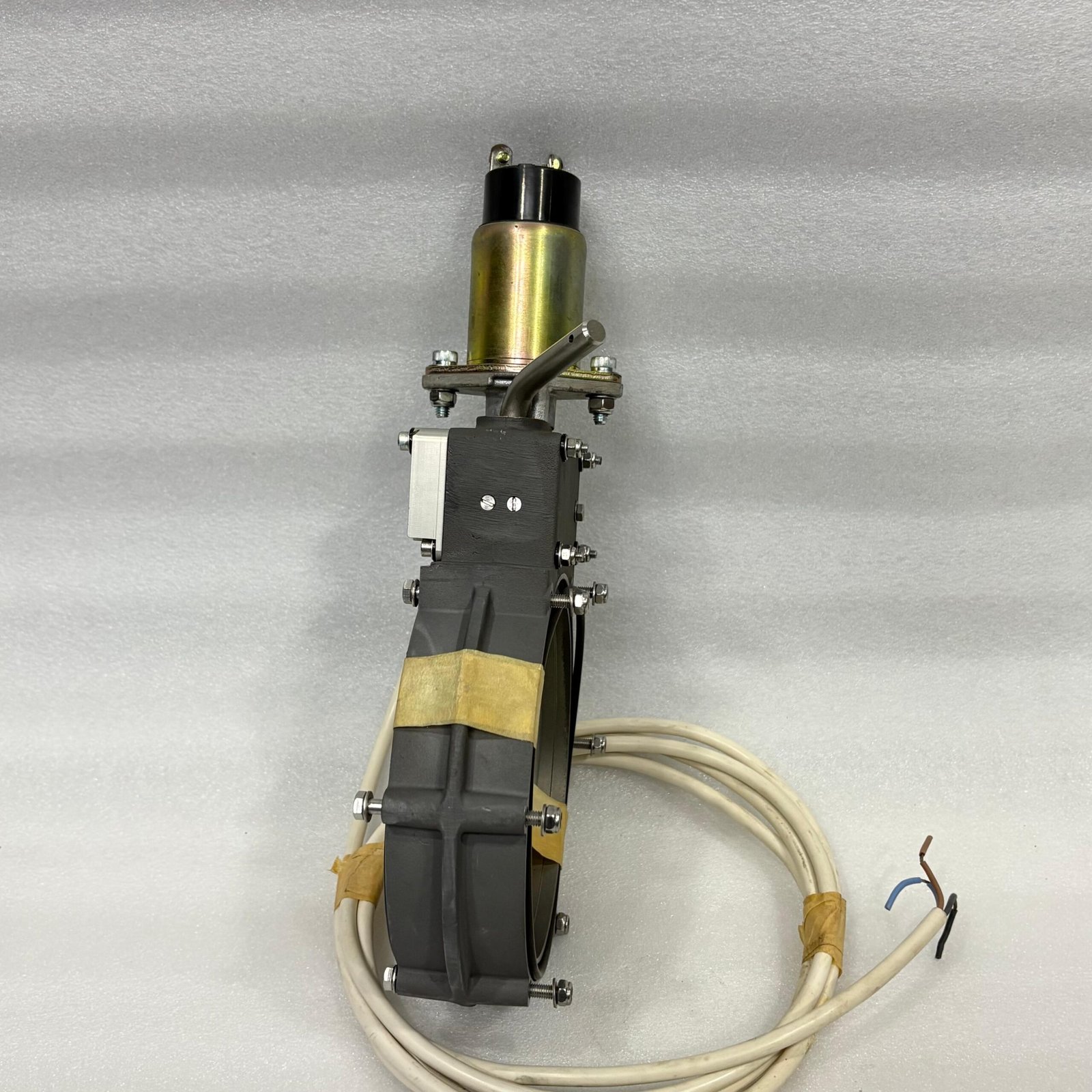 CHALWYN SVX-590 24V 5" Diesel Engine Air Shut Down Safety Valve New Open Box. - Image 11